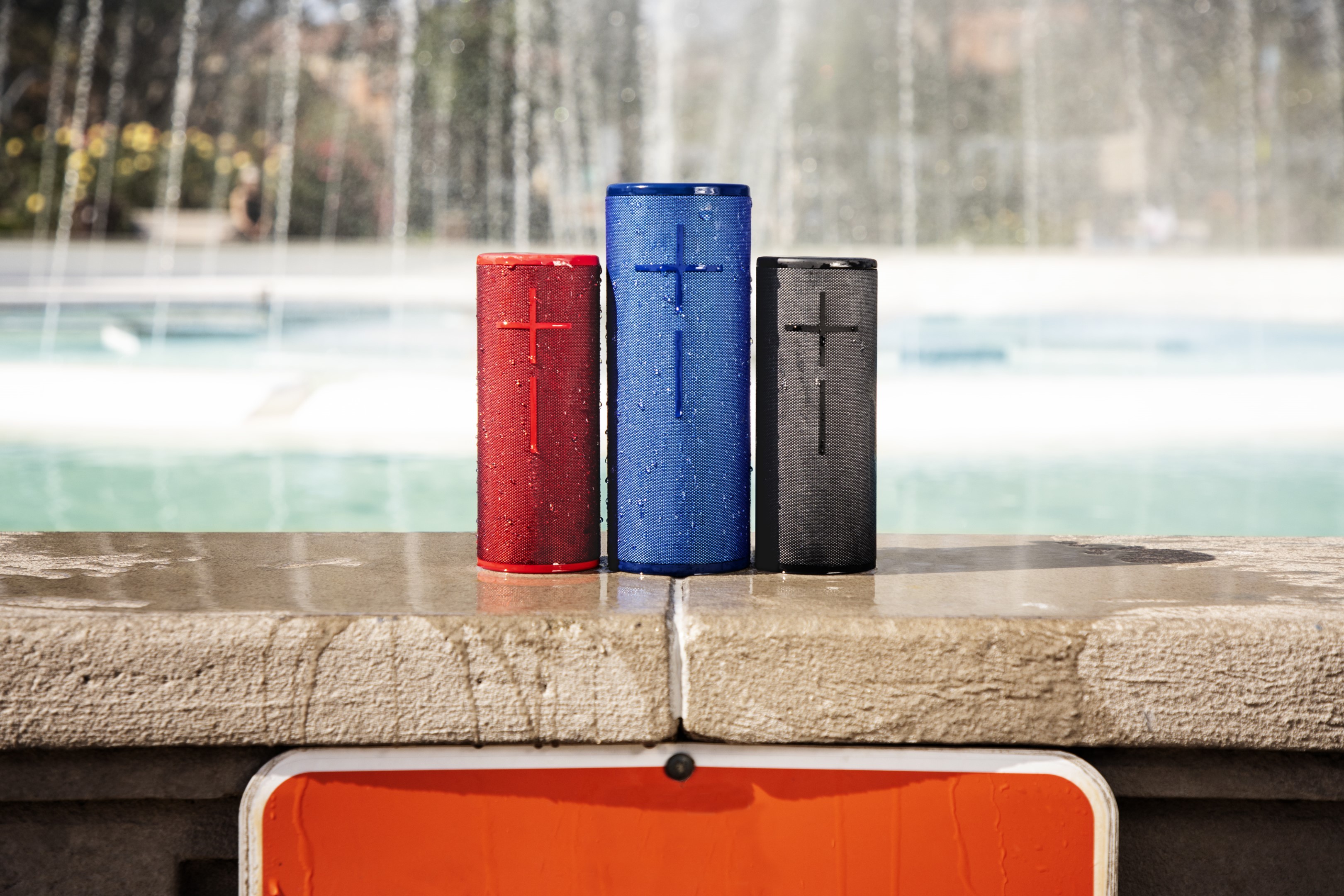 Boom speakers. Megaboom 3. Ultimate Ears Boom 3. Ultimate Ears Megaboom 3 Portable Waterproof Bluetooth Speaker Black New Sealed. Boom kriittapak udompamich.